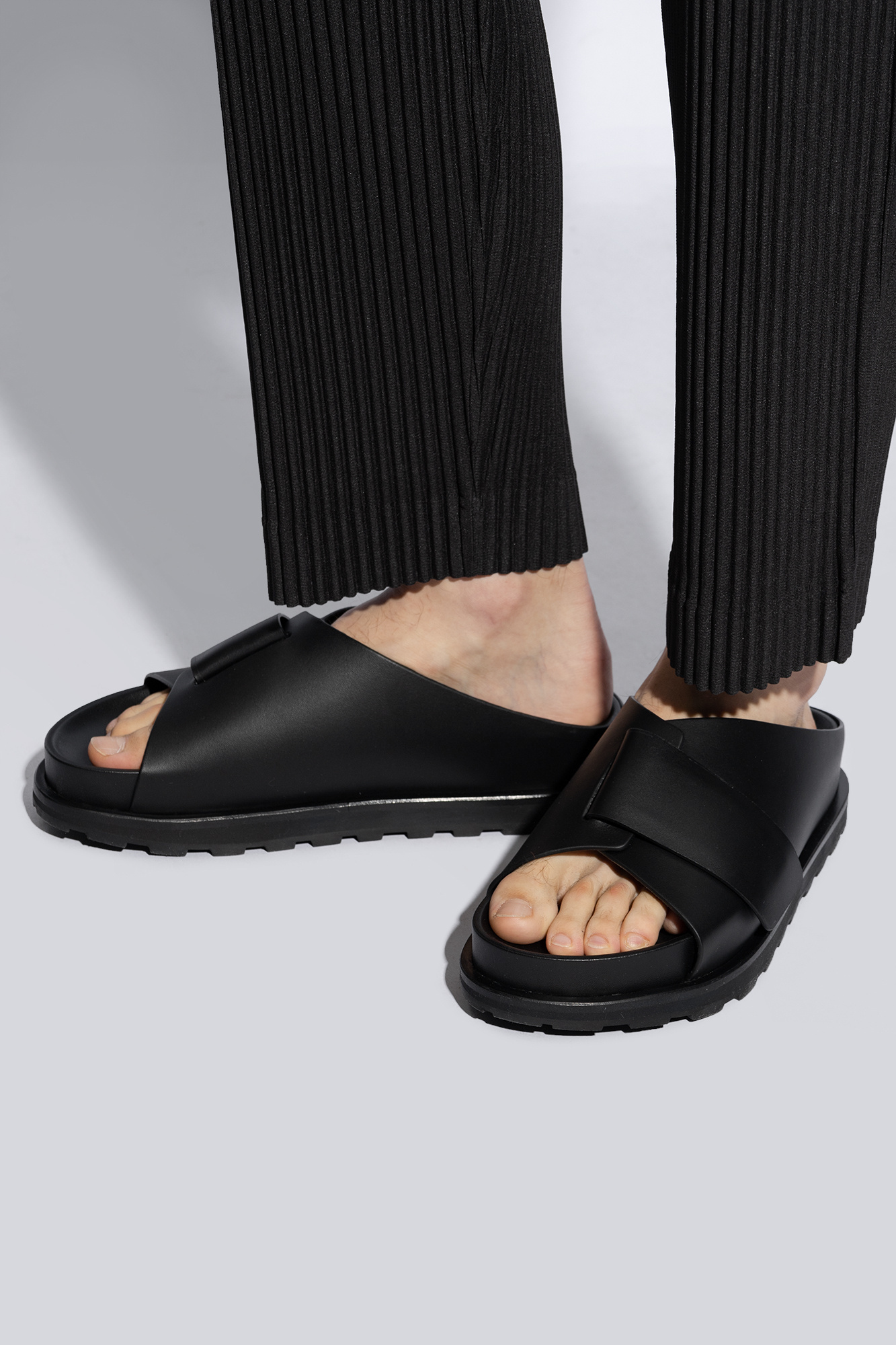 【Jil Sander】JS36046A15002101 LAPPA LEATHER SANDAL JIL SANDER Leather sandals | NET-A-PORTER